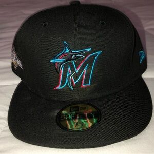 Men’s Marlins Fitted New Era On-Field Authentic Collection 59FIFTY Fitted Hat
